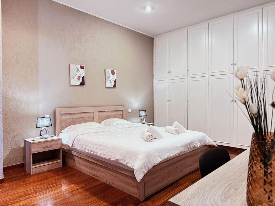 Glyfada Grand Residence Атина Екстериор снимка